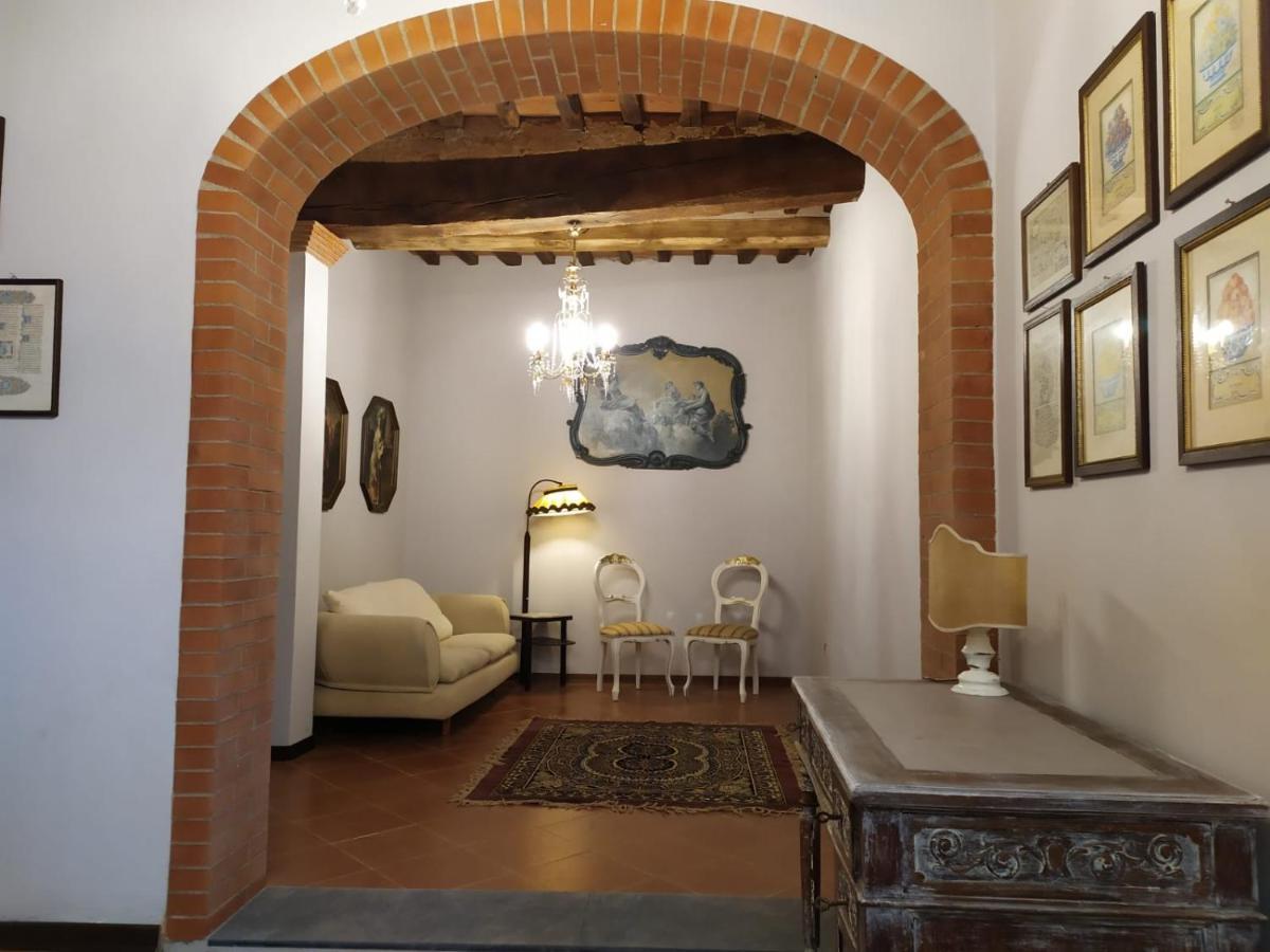 Borgo Antico Βίλα Lari Εξωτερικό φωτογραφία