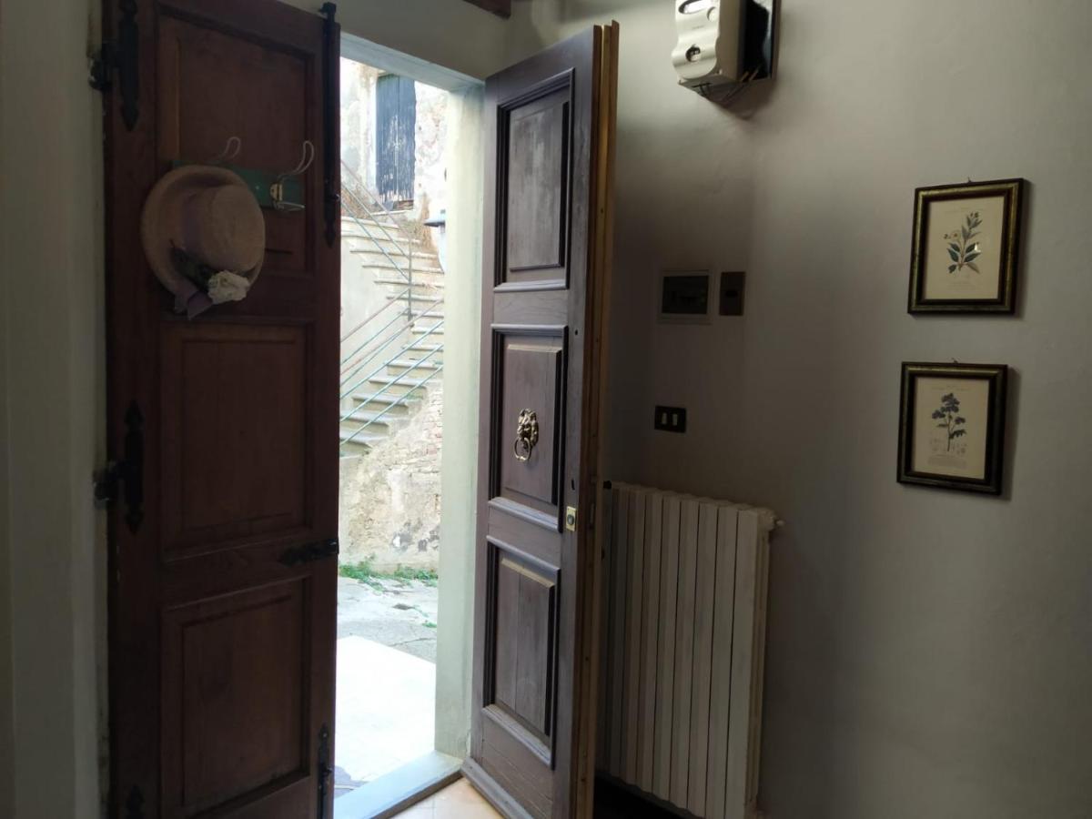 Borgo Antico Βίλα Lari Εξωτερικό φωτογραφία