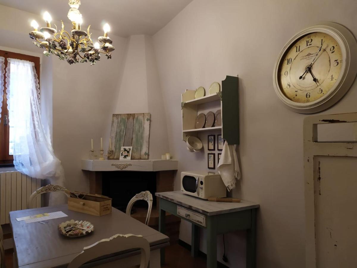 Borgo Antico Βίλα Lari Εξωτερικό φωτογραφία