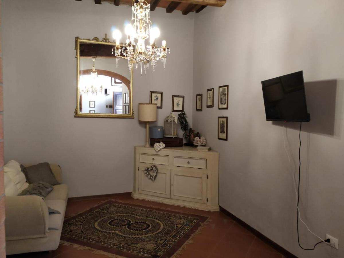 Borgo Antico Βίλα Lari Εξωτερικό φωτογραφία